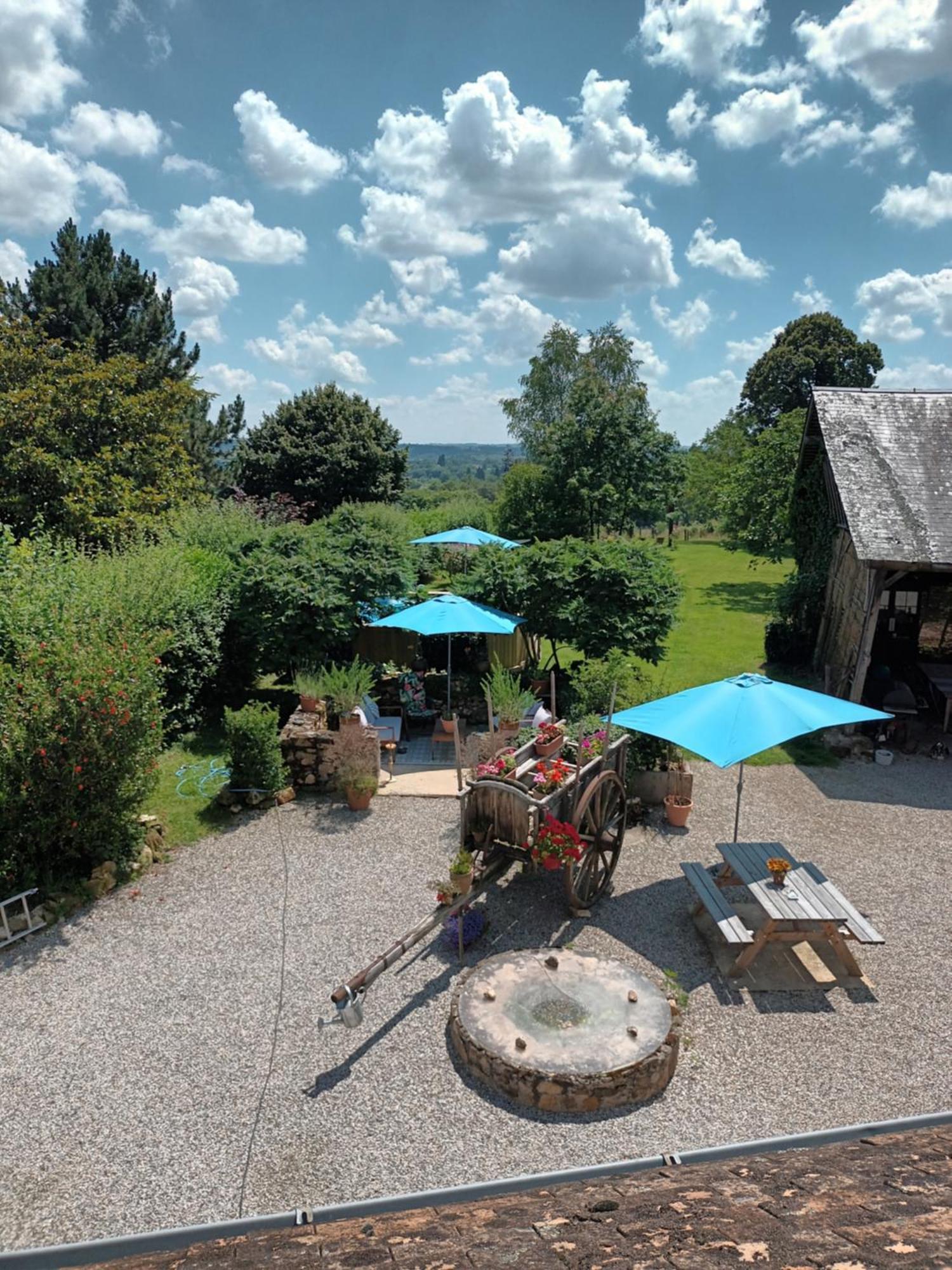 Chambre Dhotes B&B Le Figuier Benayes Eksteriør bilde